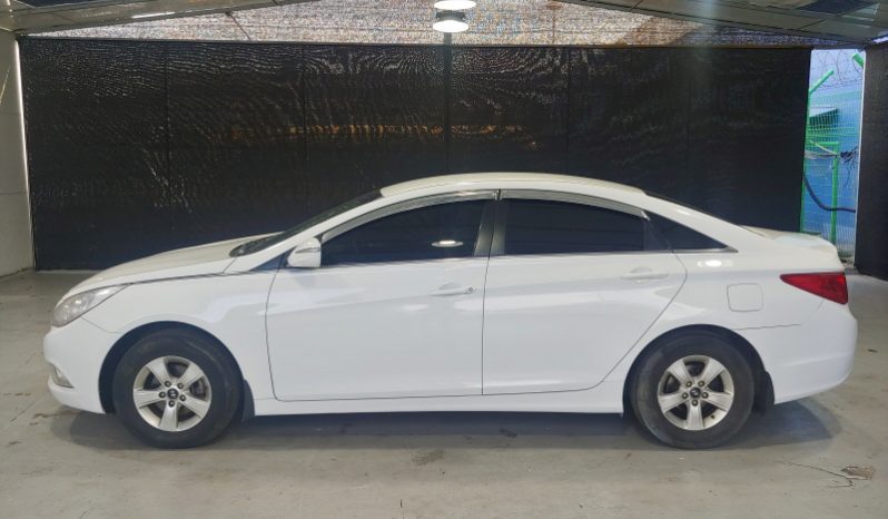 2014 Hyundai YF Sonata full