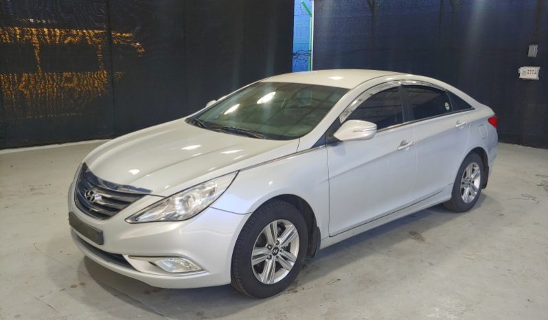 2014 Hyundai YF Sonata full