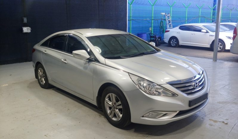 2013 Hyundai YF Sonata full