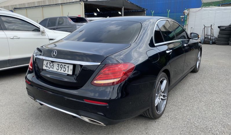 2019 Mercedes-Benz E300 full